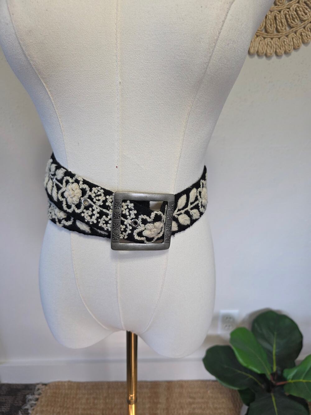 Black & Cream Floral Embroidered Waist Belt with Decorative Buckle